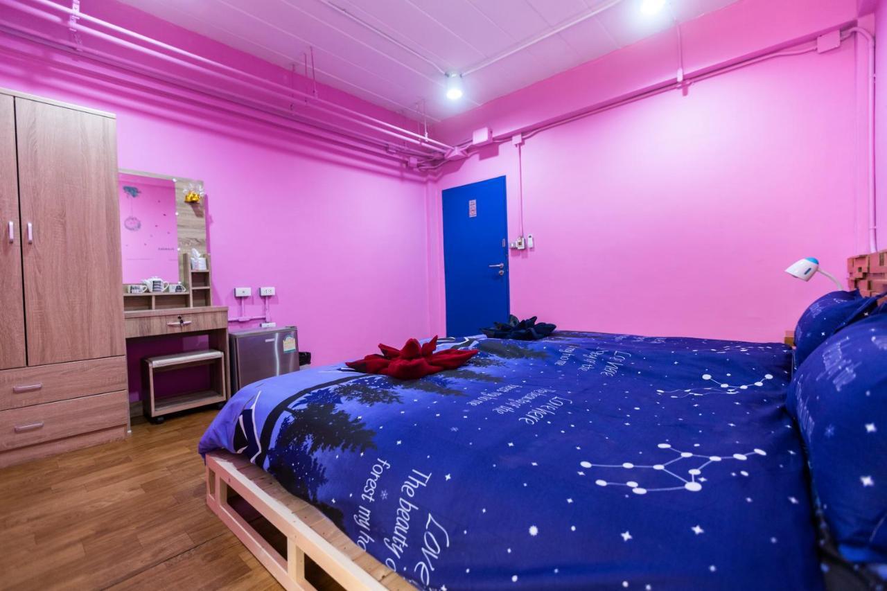 Firefly Phuket Hotel Patong Zewnętrze zdjęcie