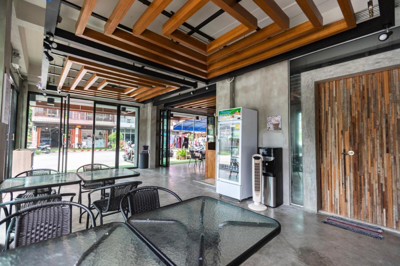 Firefly Phuket Hotel Patong Zewnętrze zdjęcie